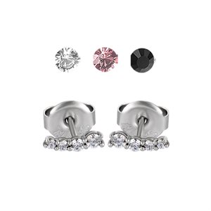 Earstuds with round quartet cubic zirconia